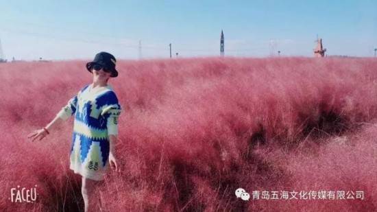 杨家将第39代90后女传人没学杨家枪法,却当了网络主播你怎么看?