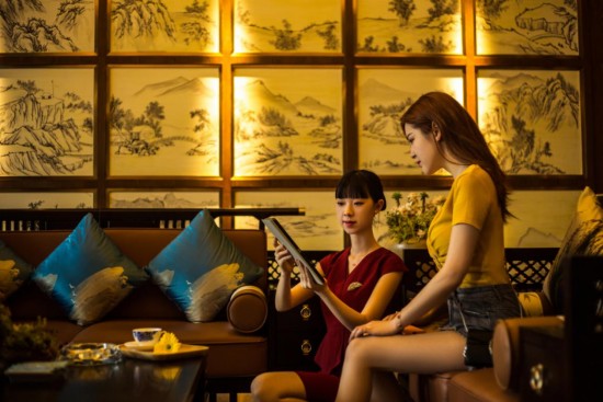 在至臻至美,躺着也能感受指尖的柔情