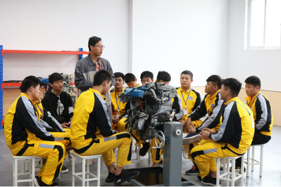 ѧ���޺þ�ҵ��ʯ��ׯ��ͨ����ѧУ������