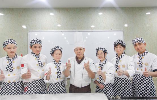 �Ի������ʦ����ΰ|�����㴴����֣���ѡ��ɾ�����