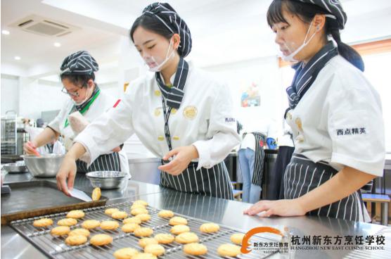 �Ի������ʦ����ΰ|�����㴴����֣���ѡ��ɾ�����