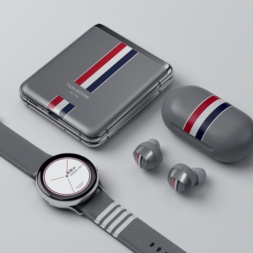 �����ѧ�Ŀ����ײ ����Galaxy Z Flip Thom Browne���������Ϸ��������չ�