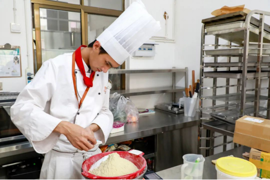 ����ŷ����ѧԱ���£�һ�Һ決С���ת������