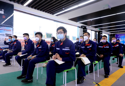 ��ѧ��������������ѧʵ����������ͨ�岻�ݴǣ�