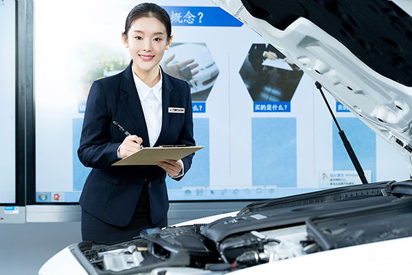 ������ͨ��Ů��ѧ���޵����������