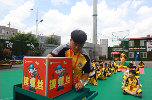 ѧ������������ͨ��ǰ;��������ǿ