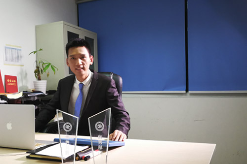 ������ͨ����Ϯ�ĵ곤����ͨ�ɹ�ѧ����ǿ