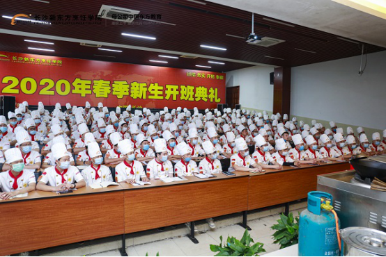 ��ɳ�¶�������ʦ�ڿΣ������¶���ѧ�ӳɹ��ɲ�