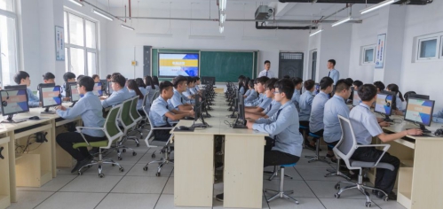 �����õ�ְҵѧУ����