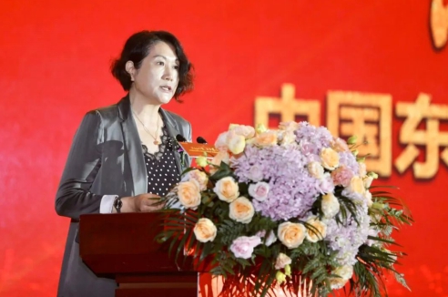 ���ͺ�����ͨ������������ ���ζ����������й���������������������ߡ�ְ����Ƥ�顱