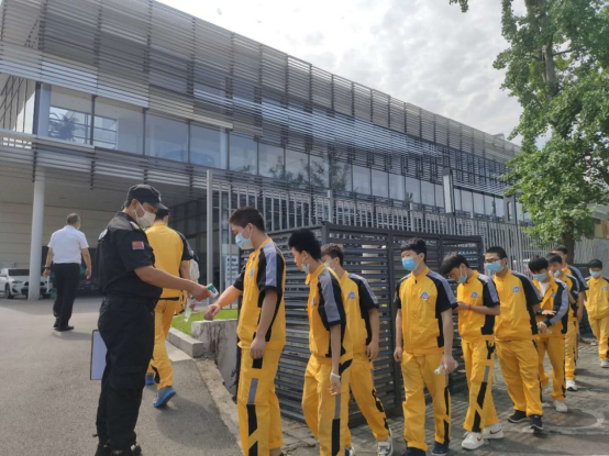 ������ͨ��������ѧ��ح��ͨѧ���߽�����4S��