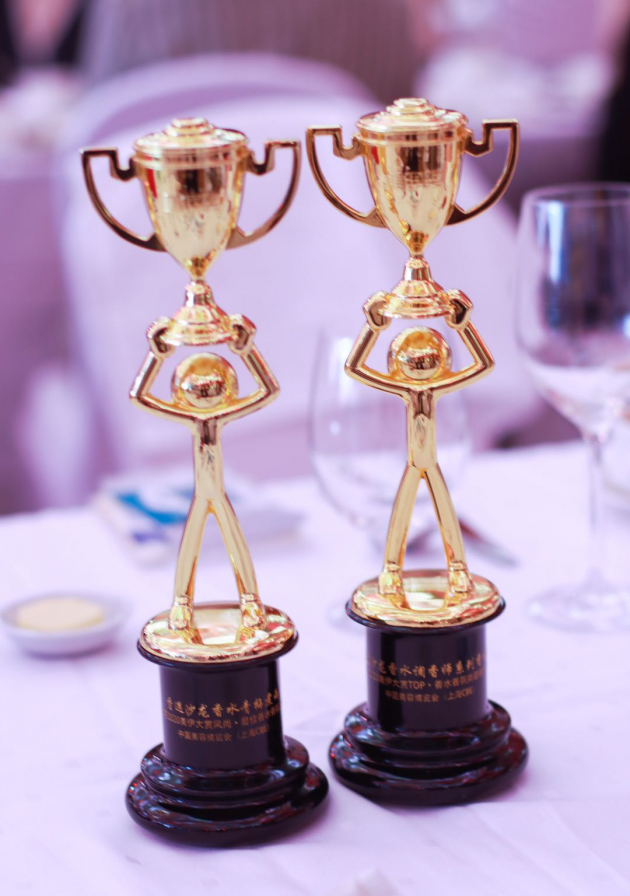 ����ɳ����ˮ�������������ᣬԭ����ˮ��Ʒն�������