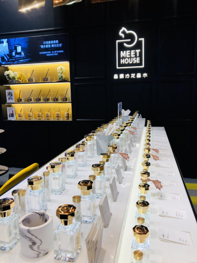 ����ɳ����ˮ�������������ᣬԭ����ˮ��Ʒն�������