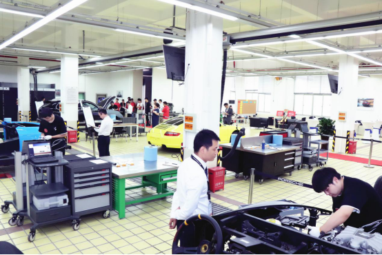 ���ֻ���ӭ8�����죬���ֻ������޻��������Ϻ���������ѧУ���ʳ��ô��ȫ��ս�Ժ���