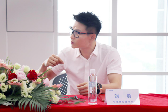 ���ֻ���ӭ8�����죬���ֻ������޻��������Ϻ���������ѧУ���ʳ��ô��ȫ��ս�Ժ���