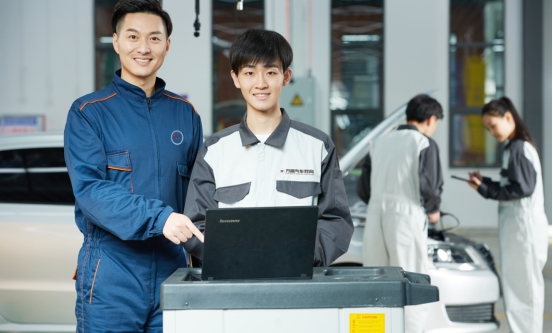 ʯ��ׯ��ͨ��ѧ����Դ������������ʦ ����ҵϡȱ�˲�