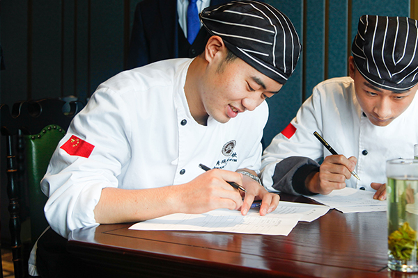 @���г����б�ҵ���ǣ��������ĵ�δ����ҵ���⣬����ͳͳΪ��㶨��