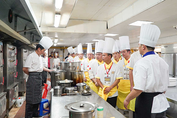 @���г����б�ҵ���ǣ��������ĵ�δ����ҵ���⣬����ͳͳΪ��㶨��