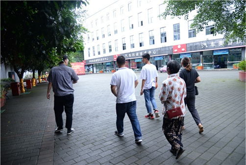 ������ͨ��������Ӫ�پ��ȳ� �ֳ�������