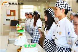 ����ح�����������������¶���������ĵ�����Top5��