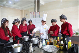 ����ح�����������������¶���������ĵ�����Top5��