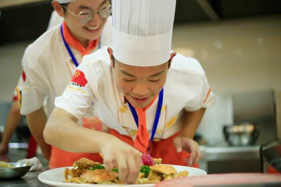 ���»ع�|���¶�������������ȫ����⿼��ܴ��������ߵ���顢������ɫС���飩���ȿ�ս��