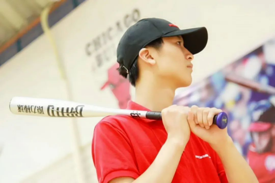 ����������ҵحѧ�߶����ޣ��Ϻ���������ѧУ���ĸ�����רҵ��ã�