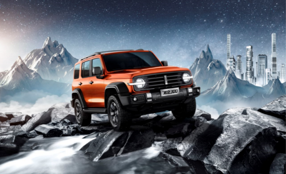 ̹��300�����Ӳʵ�� ����ԽҰSUV����̬